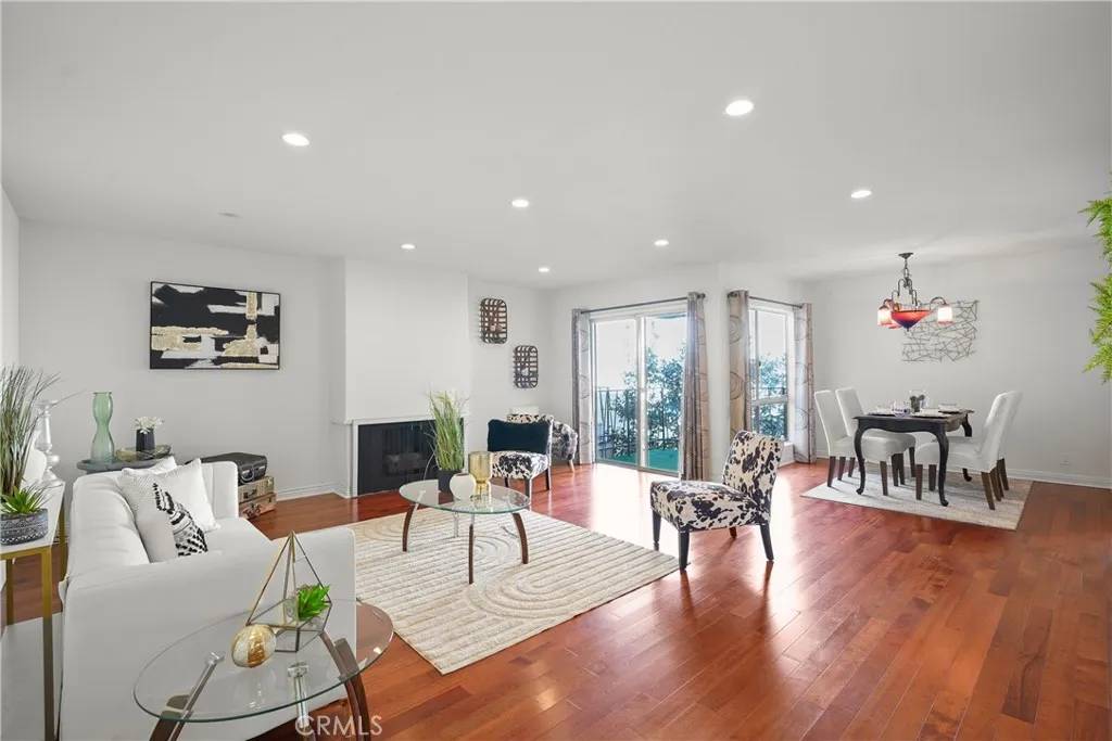 Culver City, CA 90230,5845 Doverwood Drive #216