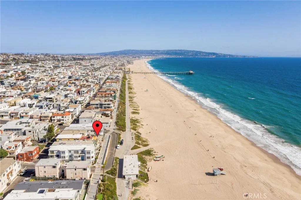 Manhattan Beach, CA 90266,2208 The Strand