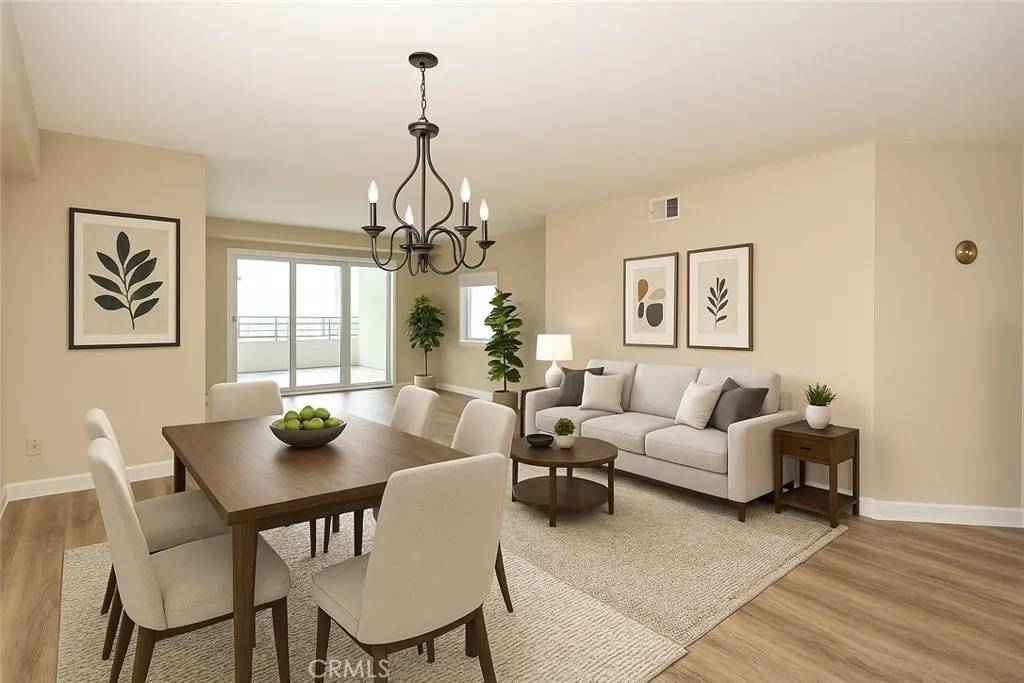 Redondo Beach, CA 90277,520 The Village #110
