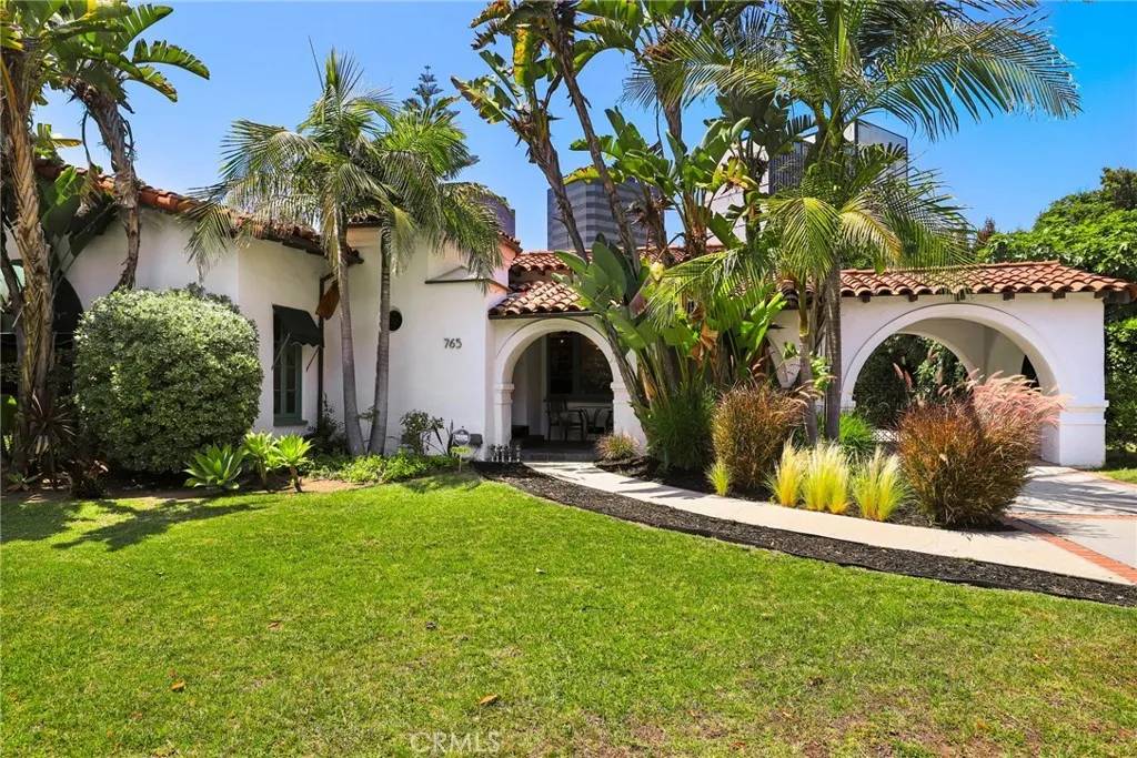 Los Angeles, CA 90048,765 Mccarthy