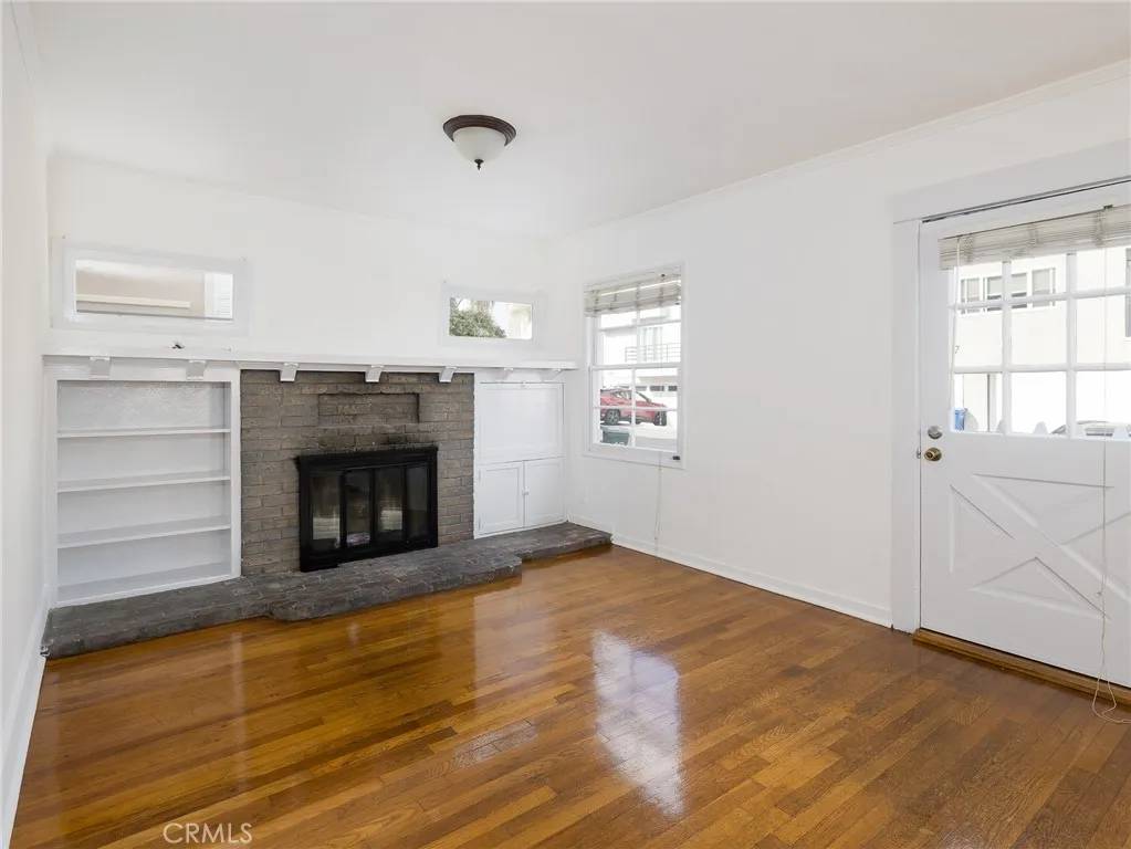 Hermosa Beach, CA 90254,1122 Loma Drive