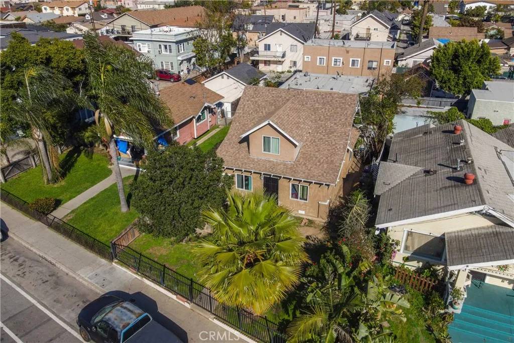 Long Beach, CA 90813,816 Alamitos Avenue