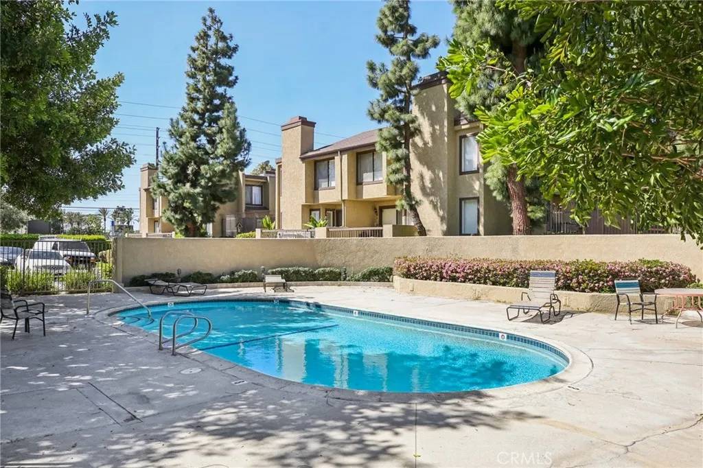 Carson, CA 90746,849 E Victoria Street #408