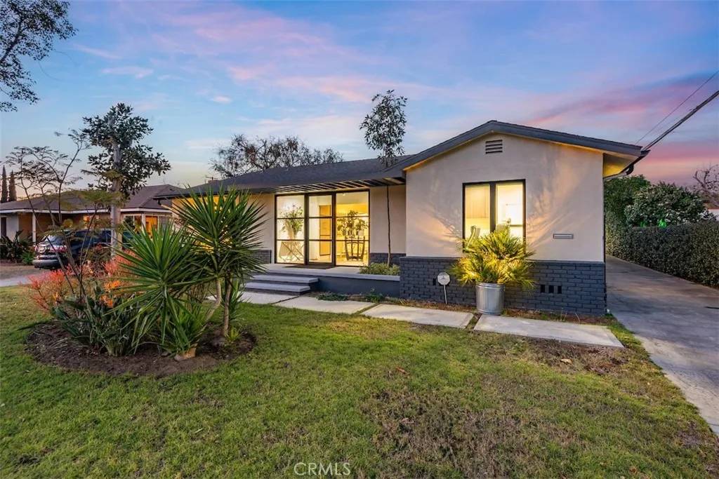 Long Beach, CA 90808,4701 E Village Road