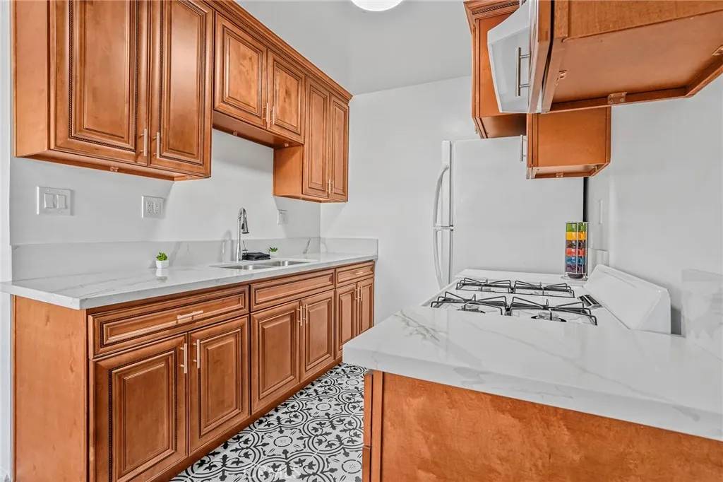 Long Beach, CA 90802,1101 E Ocean Boulevard #14