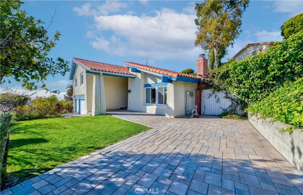 Rancho Palos Verdes, CA 90275,30358 Via Rivera
