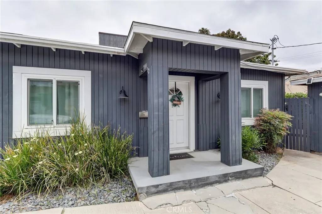 Inglewood, CA 90301,710 Larch Street #1/2