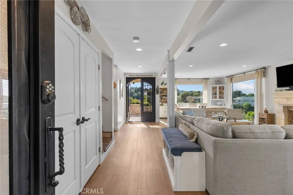 Palos Verdes Peninsula, CA 90274,27361 Rainbow Ridge Road