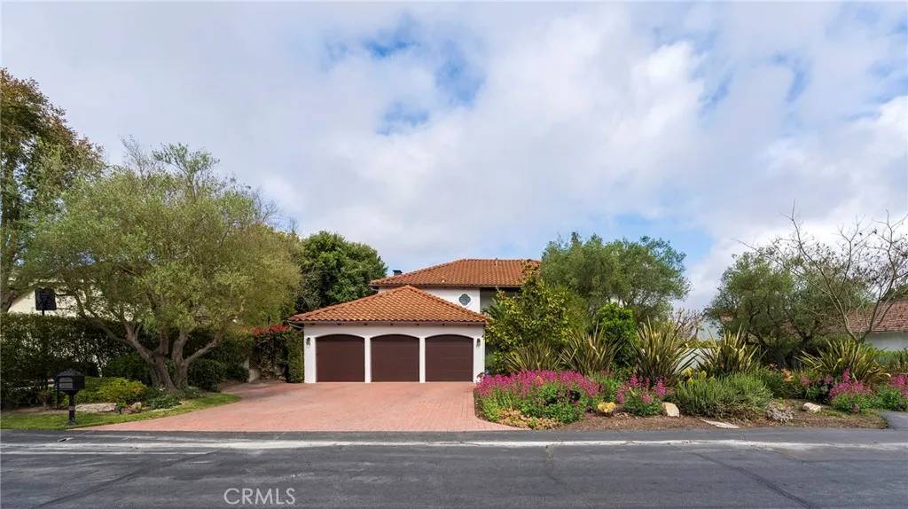 Rolling Hills Estates, CA 90274,23 Country Meadow Road