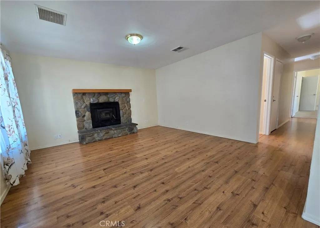 Ridgecrest, CA 93555,813 Victoria Court