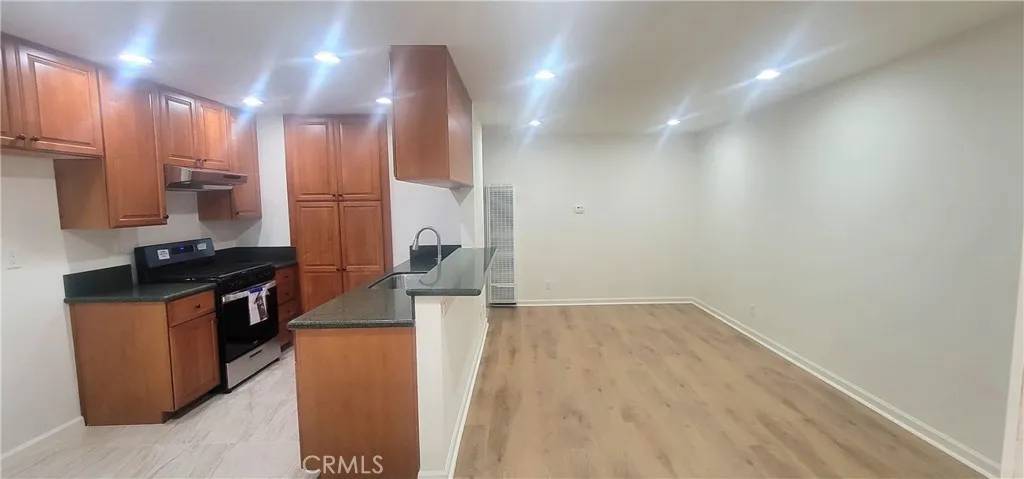 Lawndale, CA 90260,4633 Marine Avenue #127