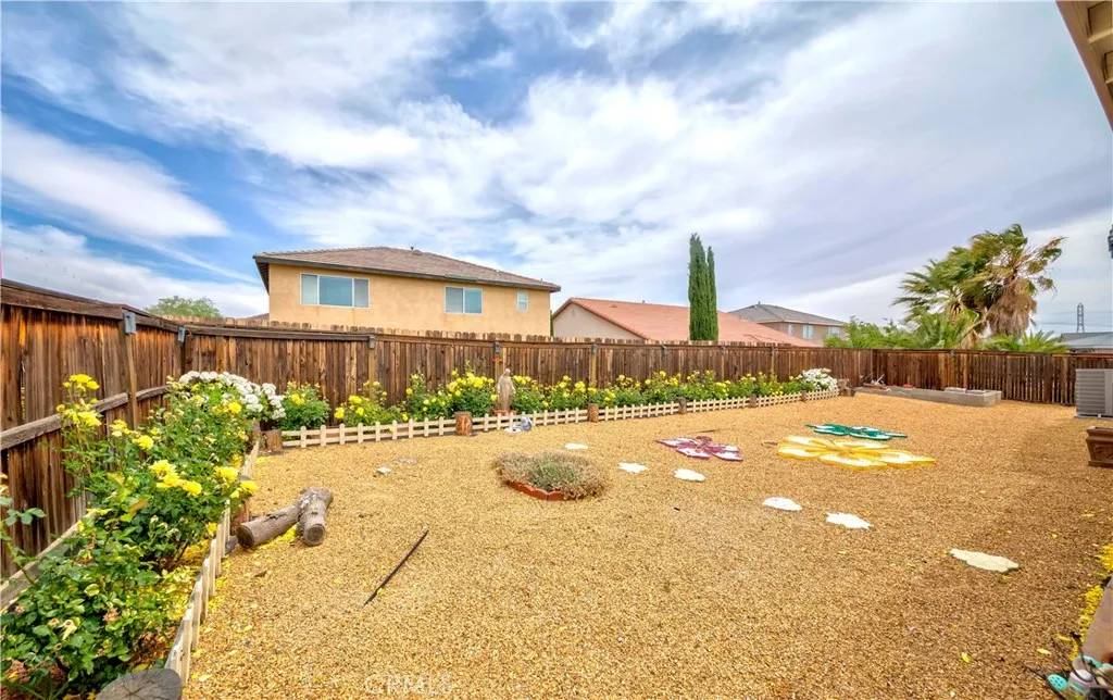 Hesperia, CA 92344,13868 Rosemary Street