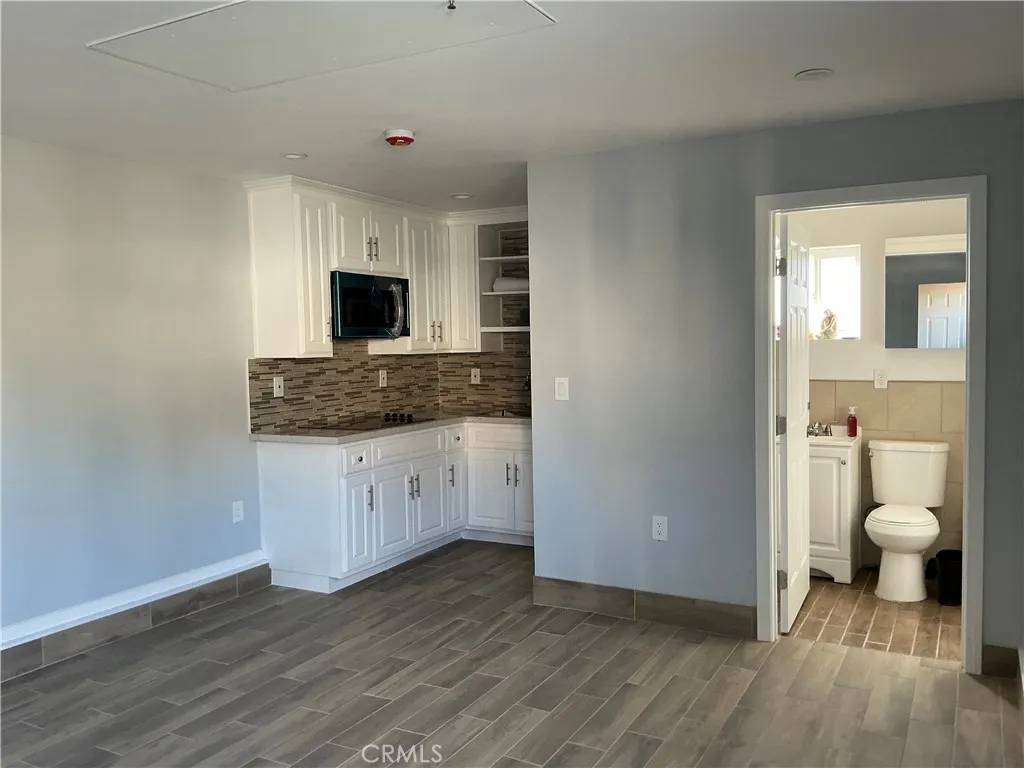 Long Beach, CA 90807,3229 Locust Avenue