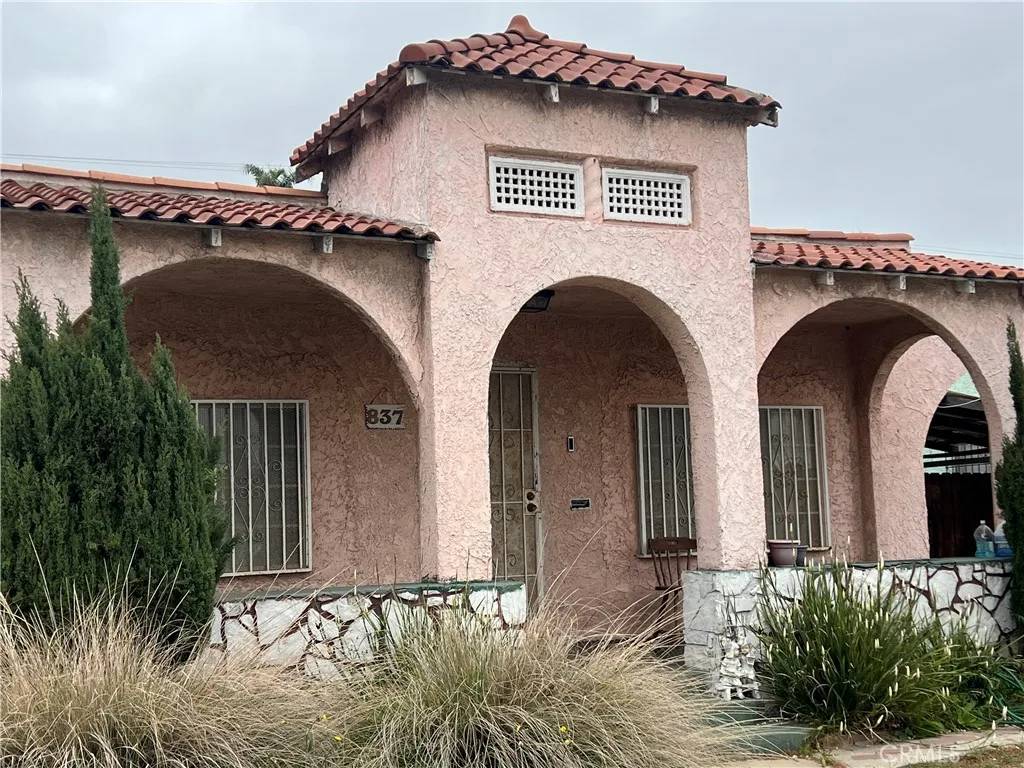 Los Angeles, CA 90044,837 W 103rd Street