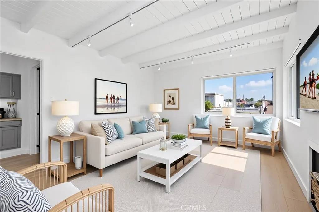 Manhattan Beach, CA 90266,225 El Porto Street #227A