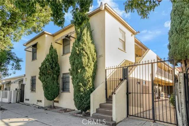 Long Beach, CA 90806,1922 Locust Avenue