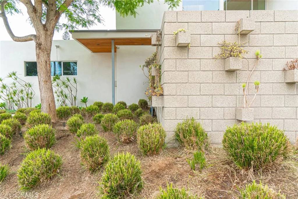 Manhattan Beach, CA 90266,1357 Voorhees Avenue