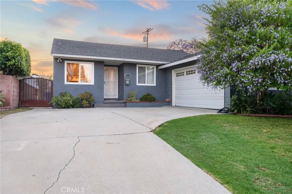 Hawthorne, CA 90250,14725 Kornblum Avenue