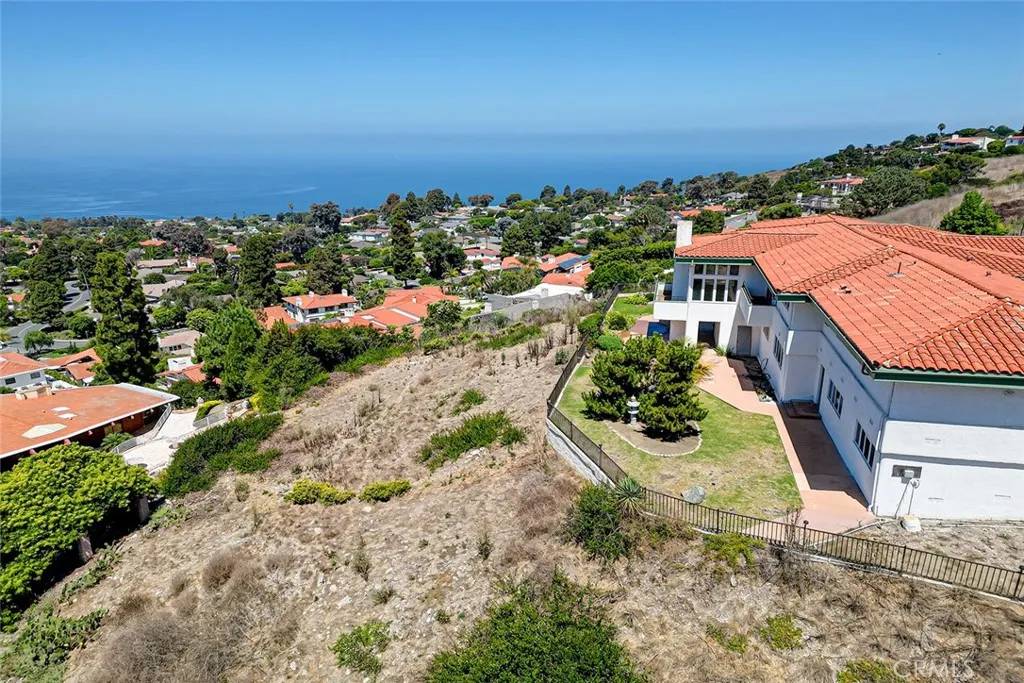 Palos Verdes Estates, CA 90274,1501 Via Coronel