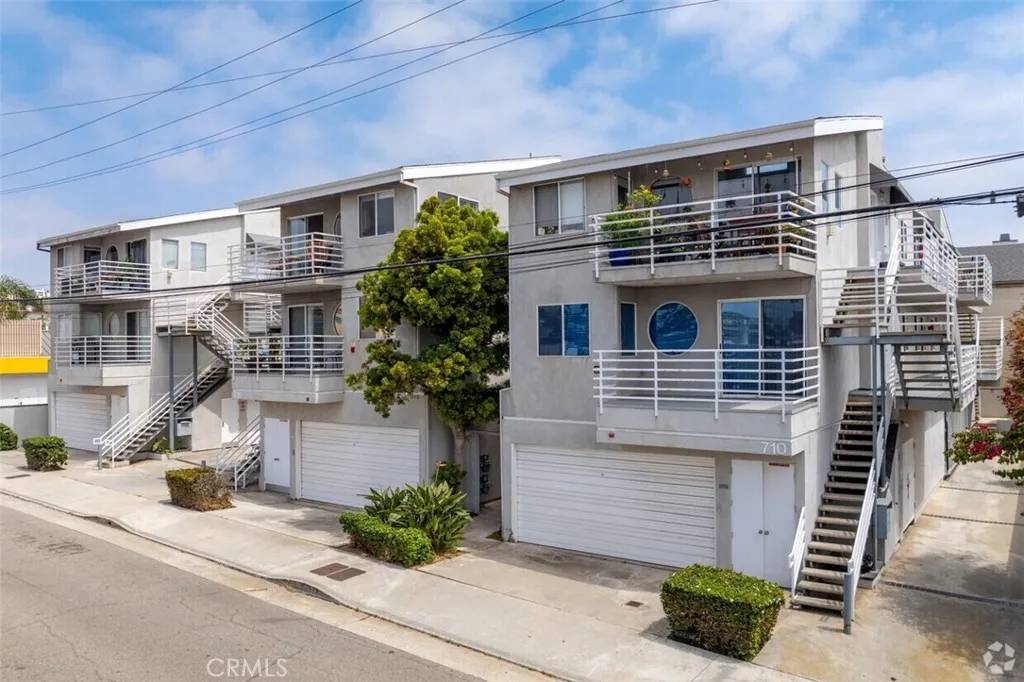 Hermosa Beach, CA 90254,710 5th Street