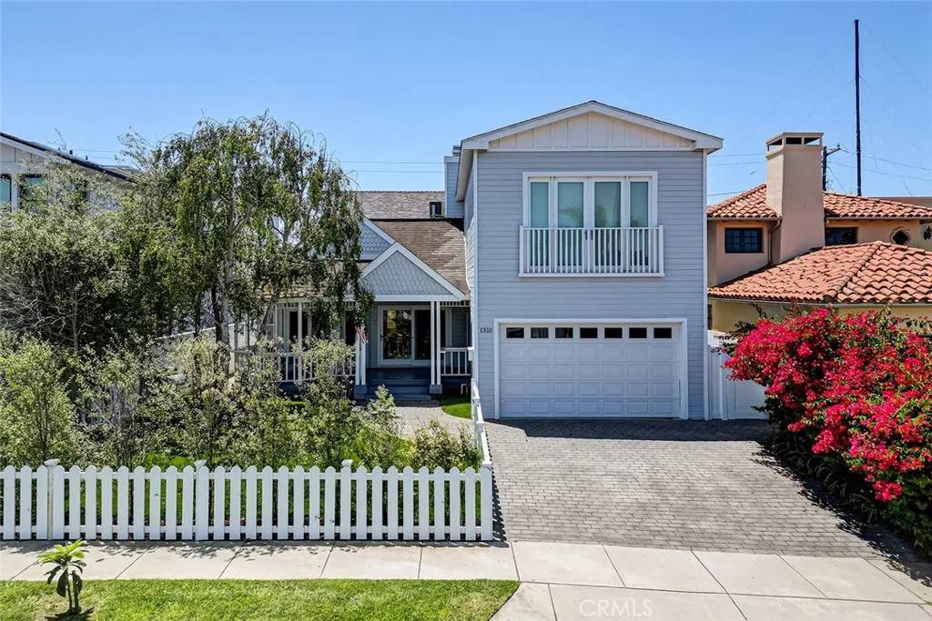 Manhattan Beach, CA 90266,1310 Gates Avenue