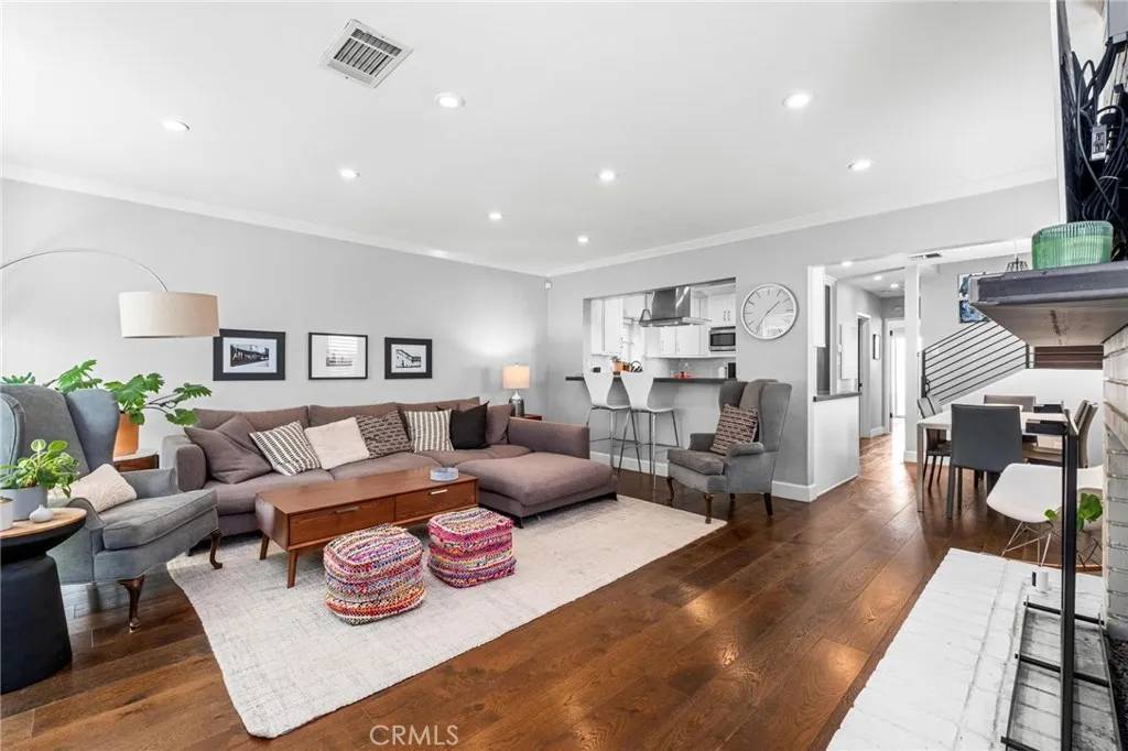 Long Beach, CA 90807,3440 Lemon Avenue