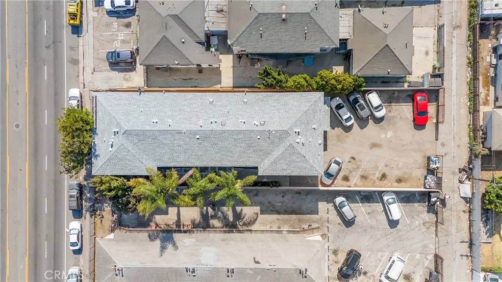 Los Angeles, CA 90044,732 W Imperial
