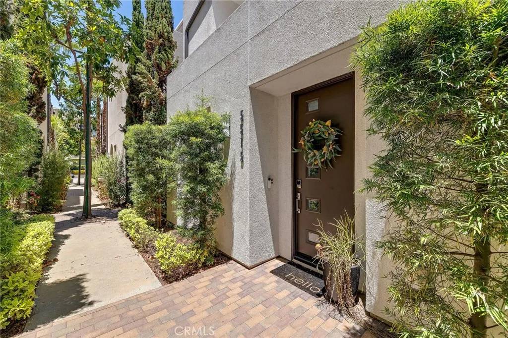 Hawthorne, CA 90250,5515 Palm Drive