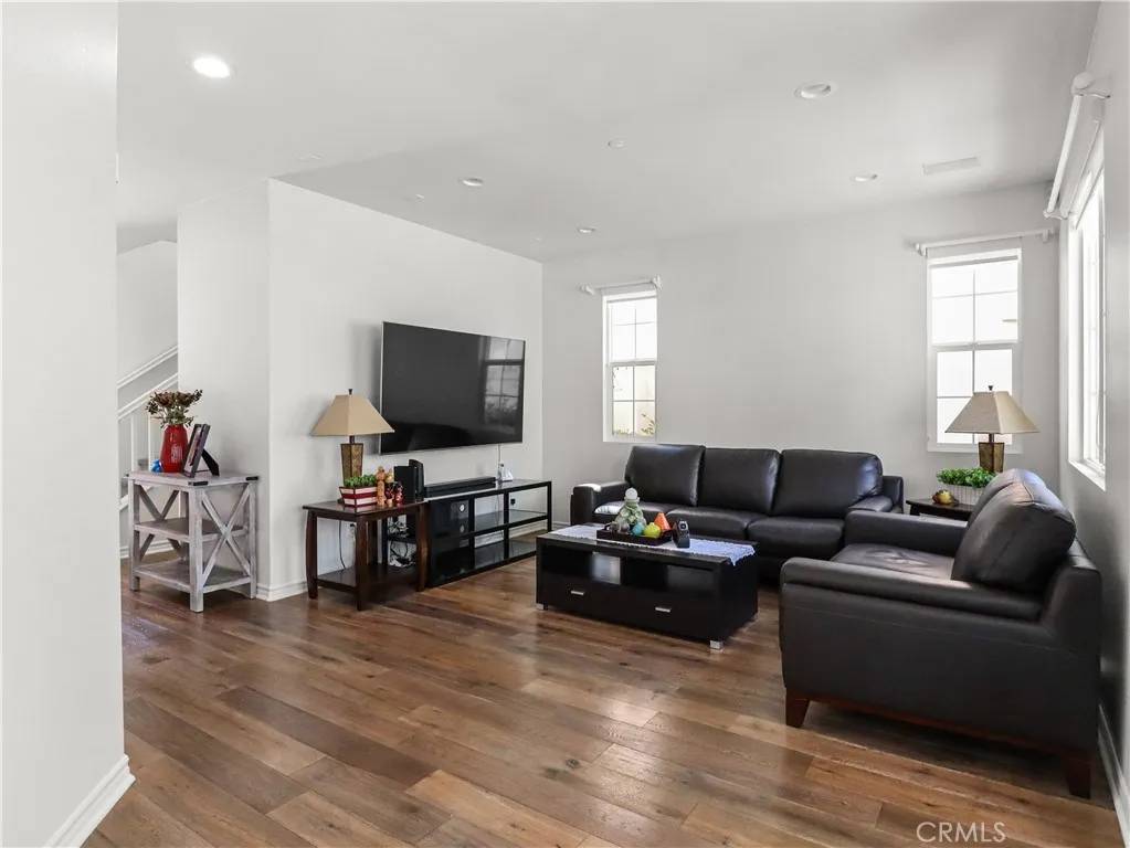 Torrance, CA 90502,22714 Meyler Street