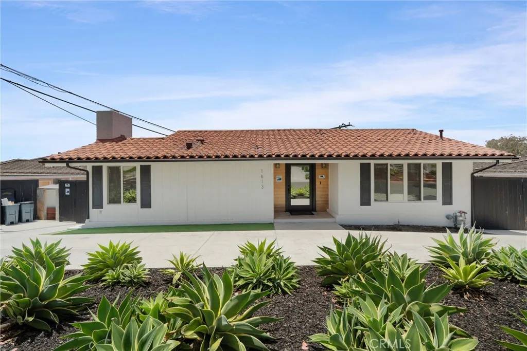 Palos Verdes Estates, CA 90274,1613 Espinosa Circle
