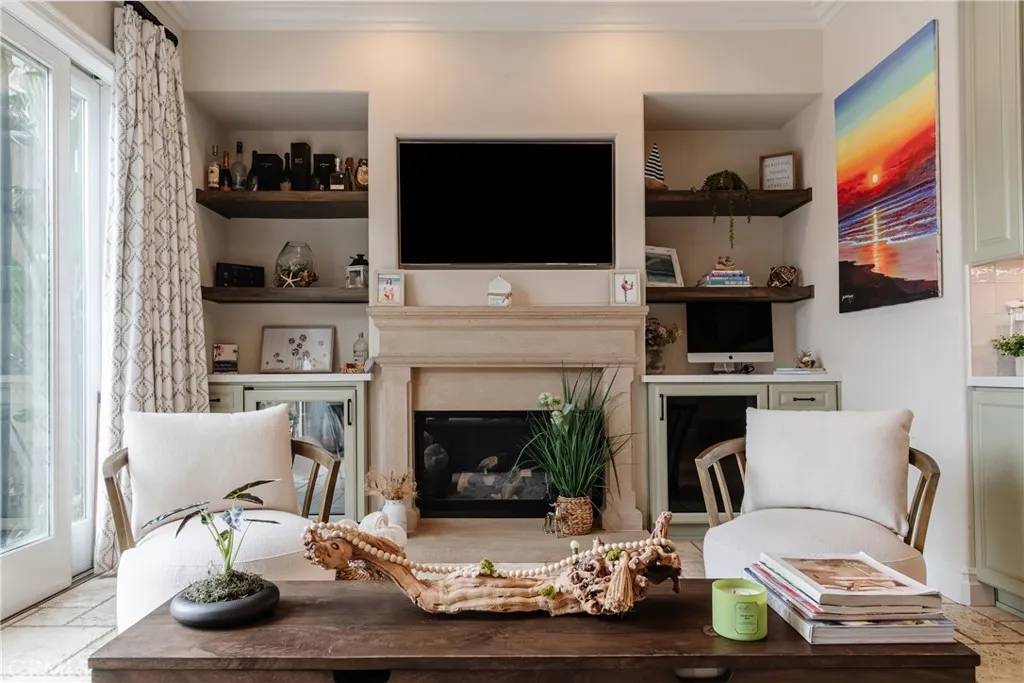 Hermosa Beach, CA 90254,351 30th Street