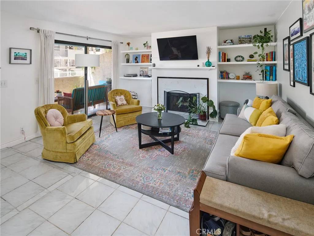 Carson, CA 90745,400 W 223rd Street #107