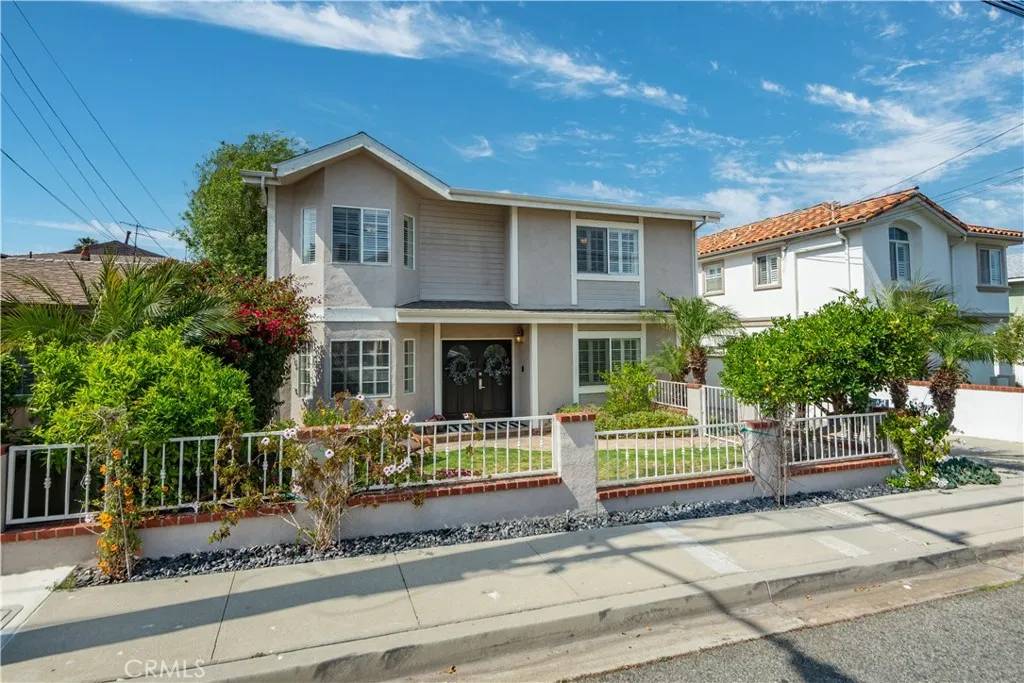 Redondo Beach, CA 90278,2013 Speyer Lane #A