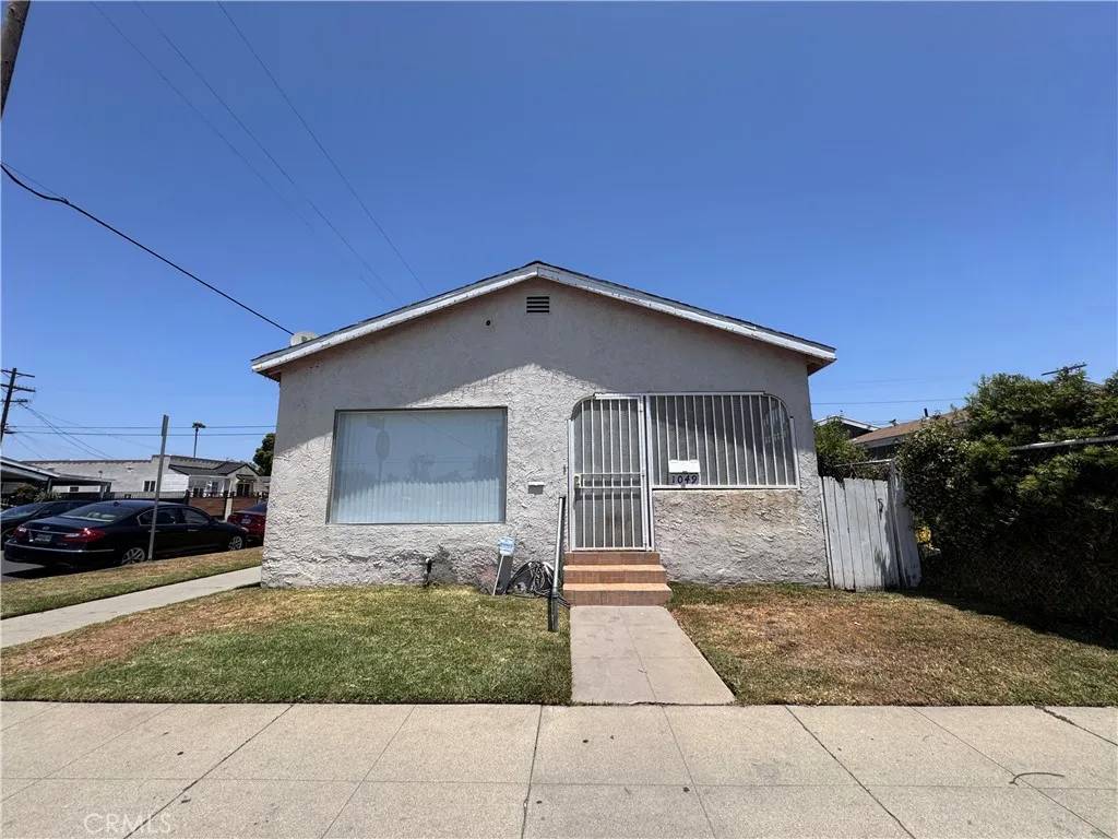 Los Angeles, CA 90044,1049 W 65th Place