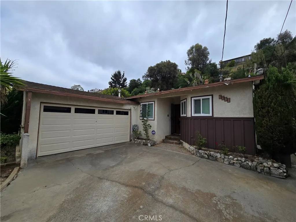 Torrance, CA 90505,3920 Bluff Street