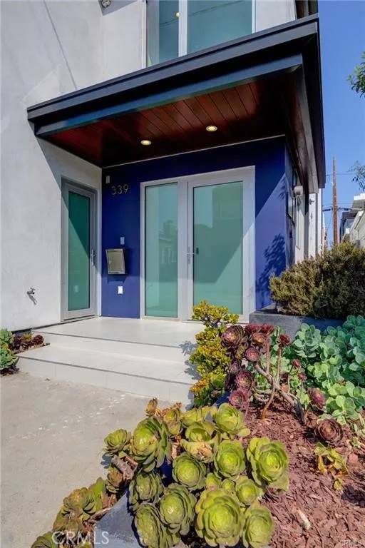 Hermosa Beach, CA 90254,339 27th Street
