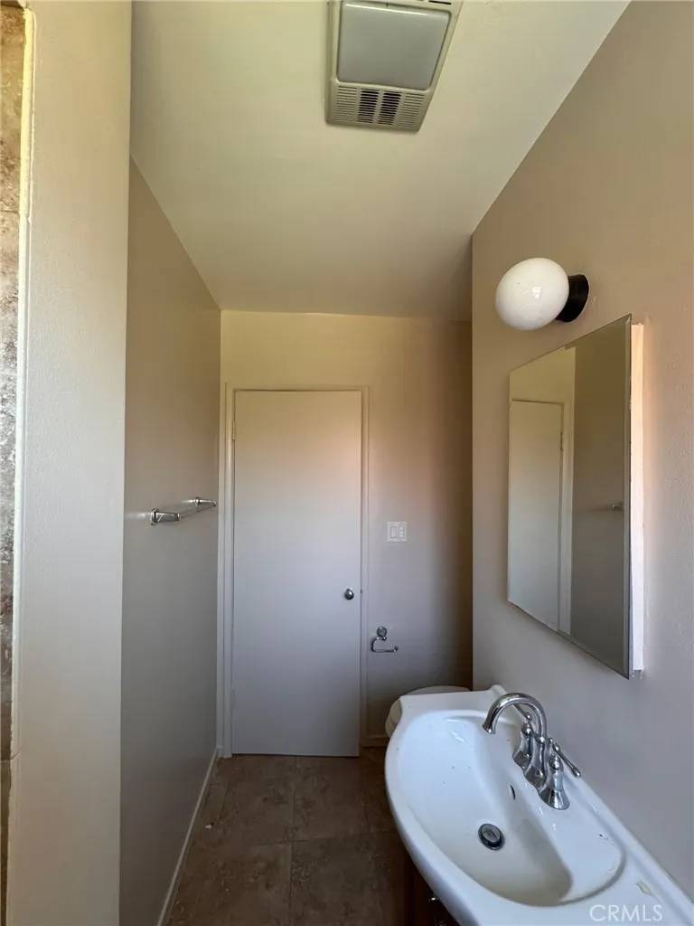 Arleta, CA 91331,8914 Woodale Avenue