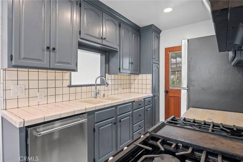 Culver City, CA 90230,5183 Inglewood Boulevard