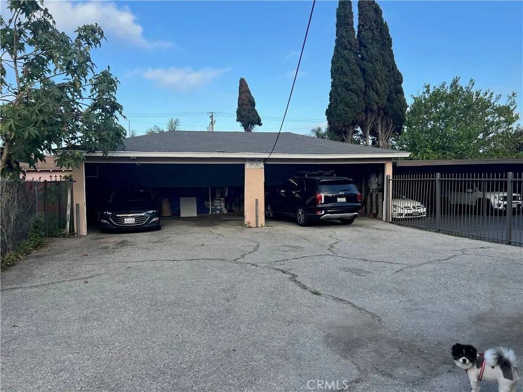 Inglewood, CA 90304,10124 S Inglewood Avenue