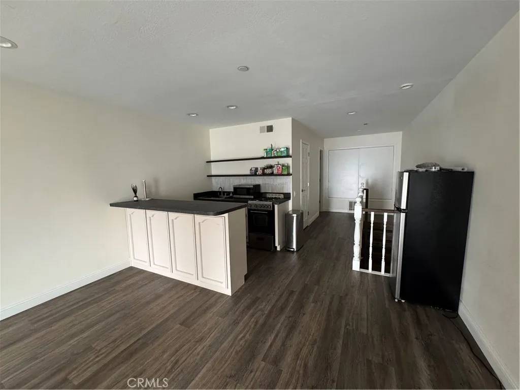 Fountain Valley, CA 92708,17200 Newhope Street #26B