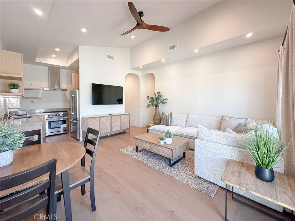 Redondo Beach, CA 90277,1246 S Gertruda Avenue
