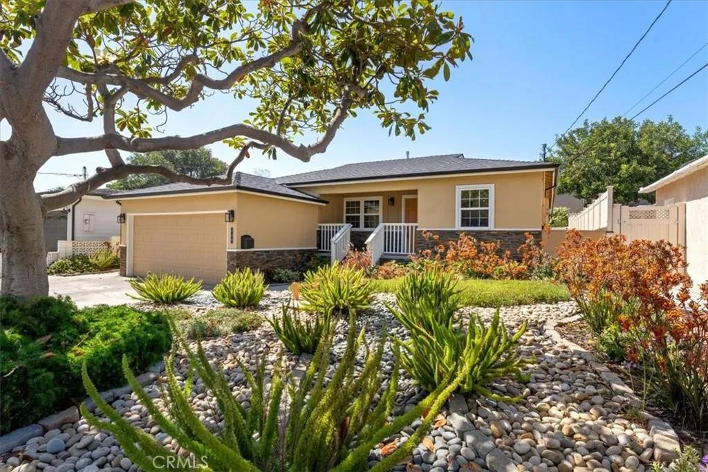 El Segundo, CA 90245,828 E Mariposa
