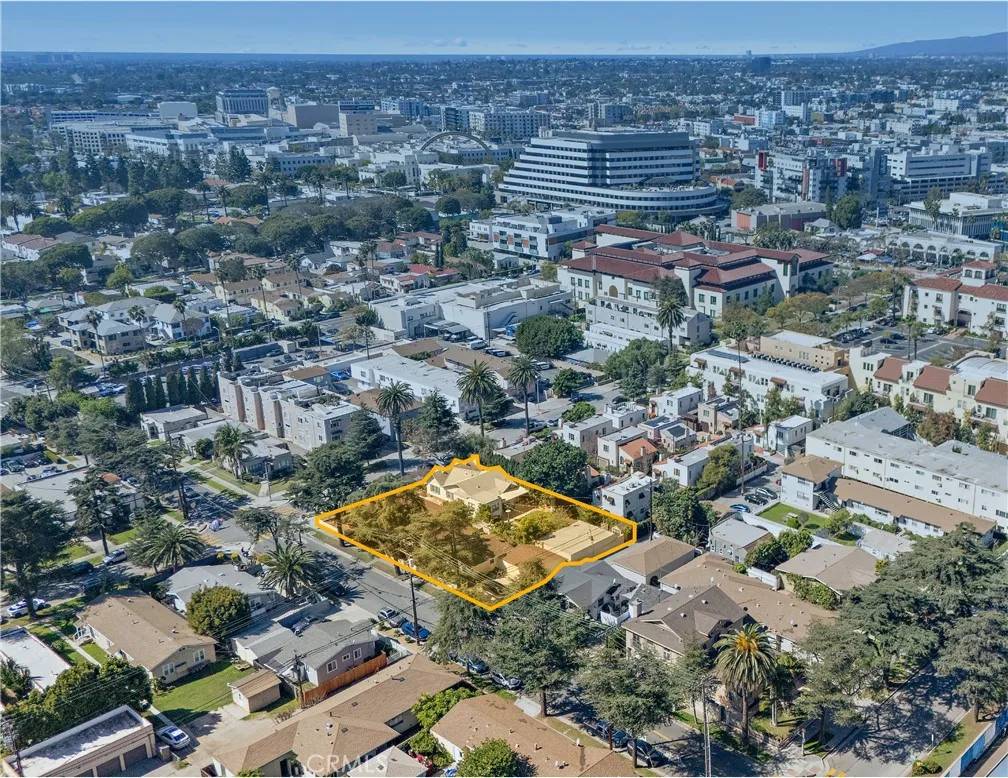 Culver City, CA 90232,4076 Lafayette Place