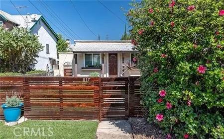 Los Angeles, CA 90042,817 Chestnut Avenue