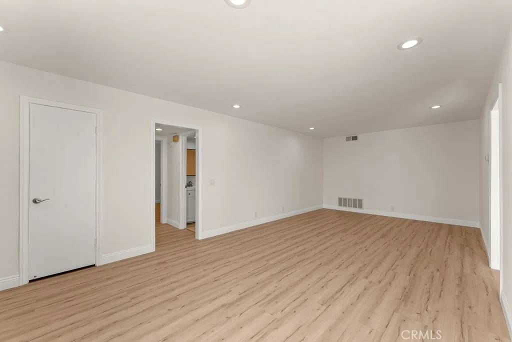 Cypress, CA 90630,9866 Lido Way #20