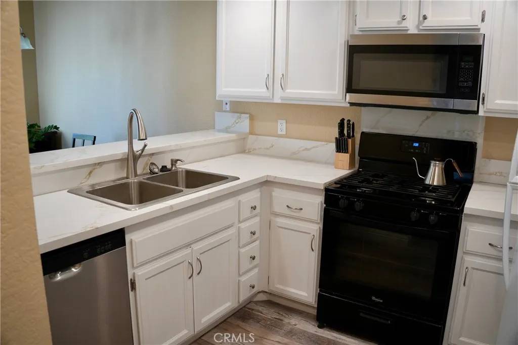 Torrance, CA 90502,22234 S Vermont Avenue South #203B