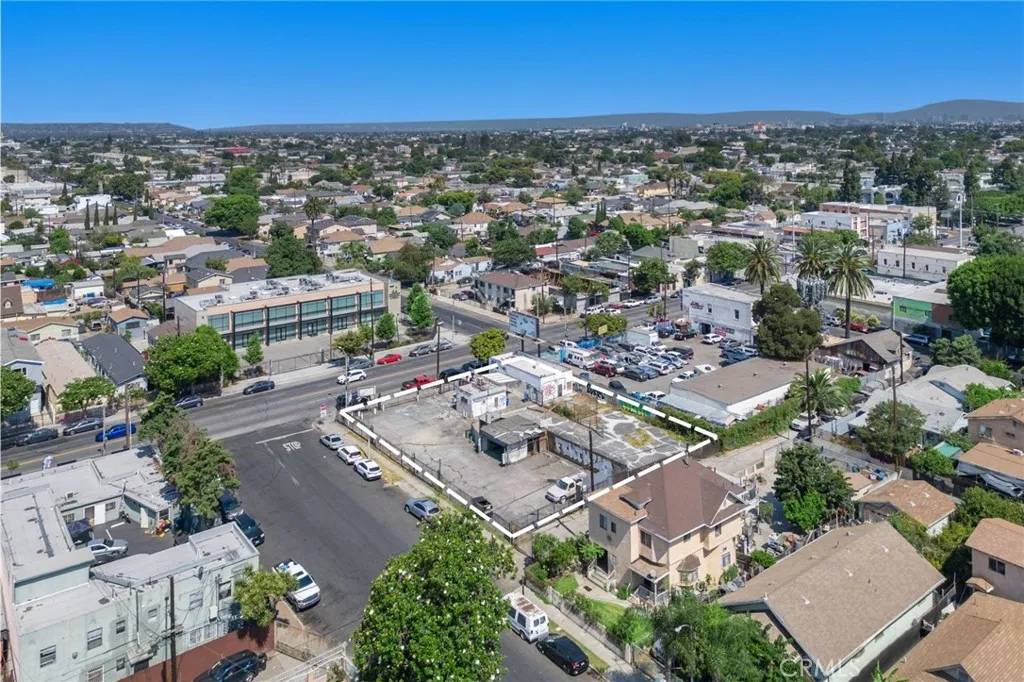 Los Angeles, CA 90011,5630 S Central