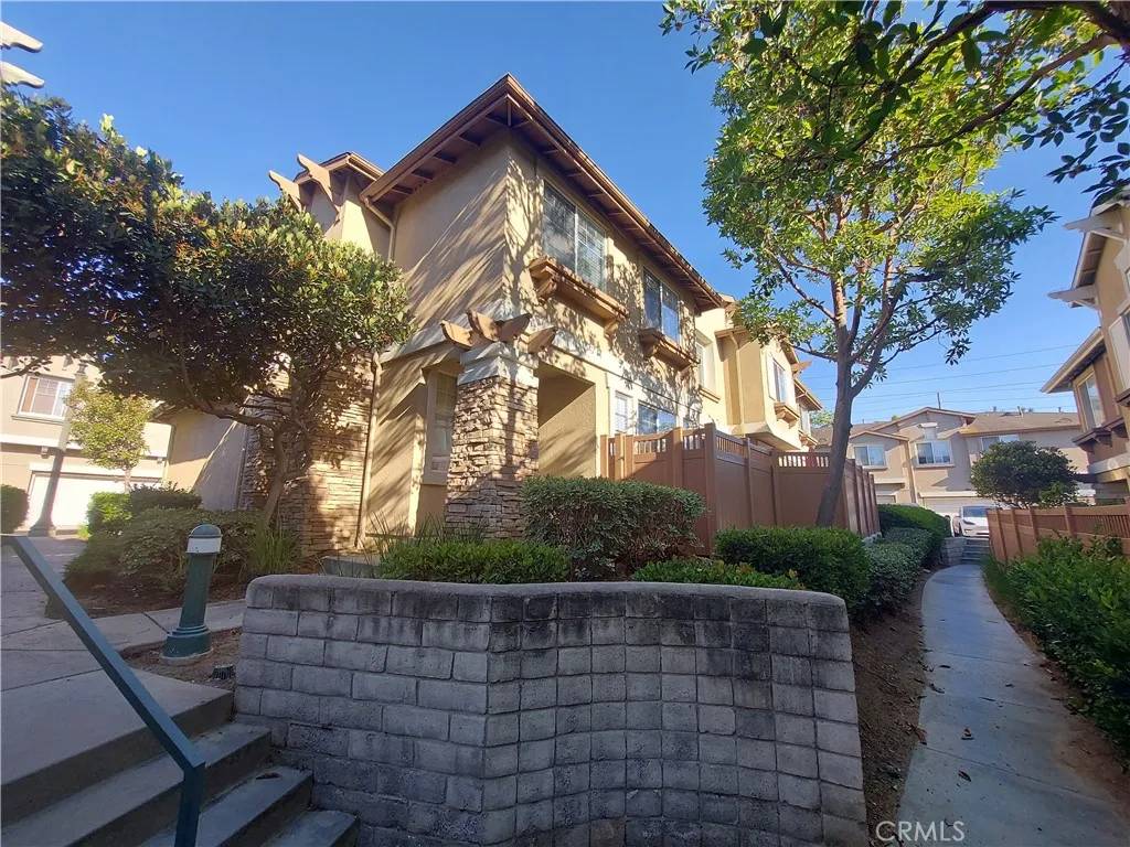 Carson, CA 90746,17811 Cottonwood Court