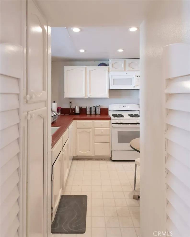 Hermosa Beach, CA 90254,736 Gould Avenue #13