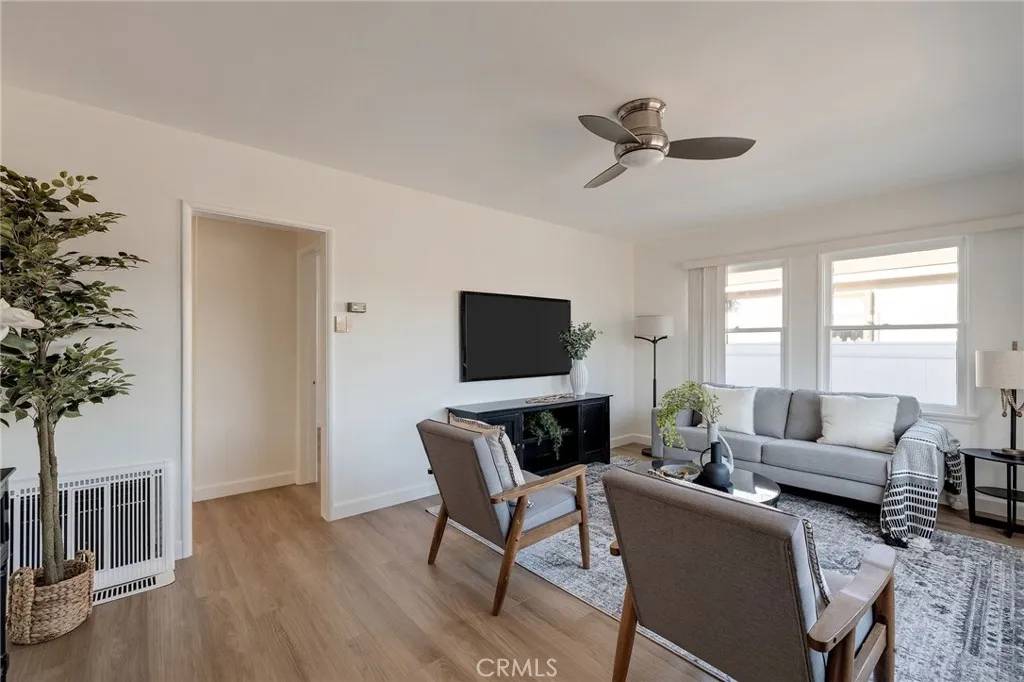 Lawndale, CA 90260,4709 W 149th Street